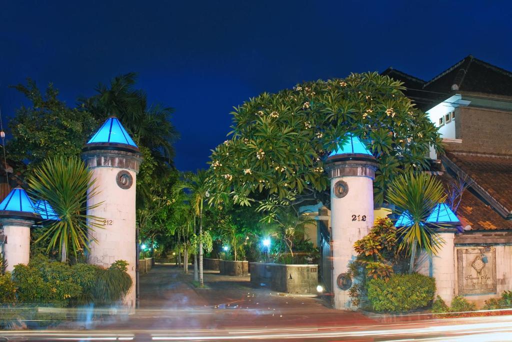 Taman Ayu 212 Hotell Denpasar Exteriör bild